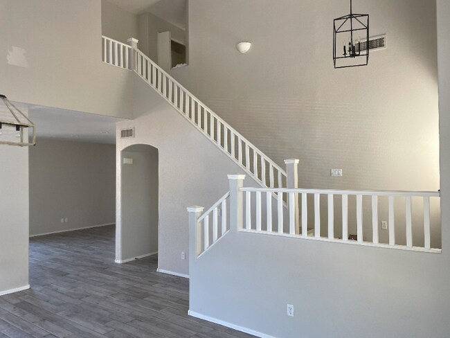 Building Photo - 21369 N 79th Dr