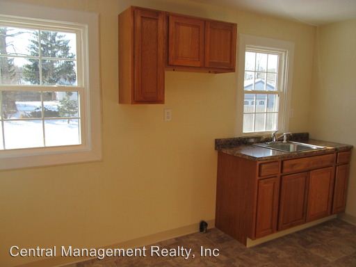 Building Photo - 2021 Riverside Dr
