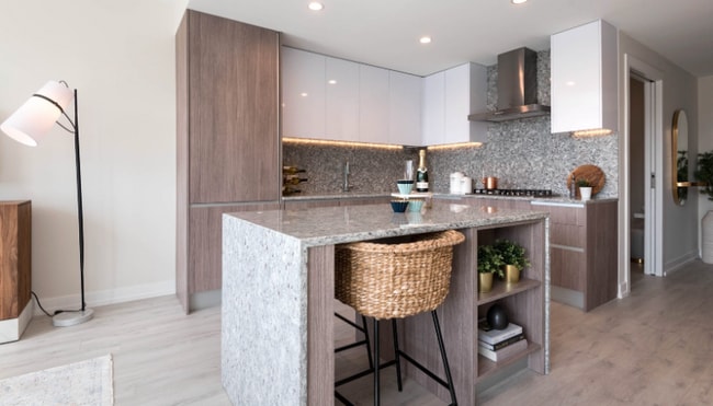 Building Photo - 1110 N Wells St