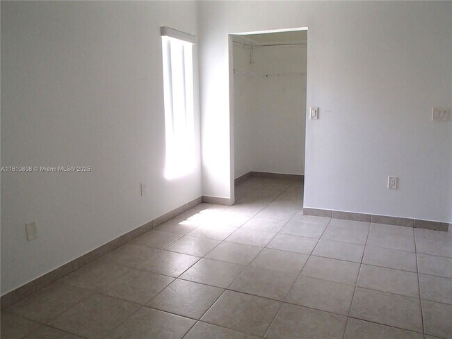 Foto del edificio - 21519 SW 90th Ave