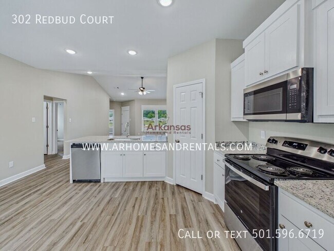 Foto del edificio - 302 Redbud Ct