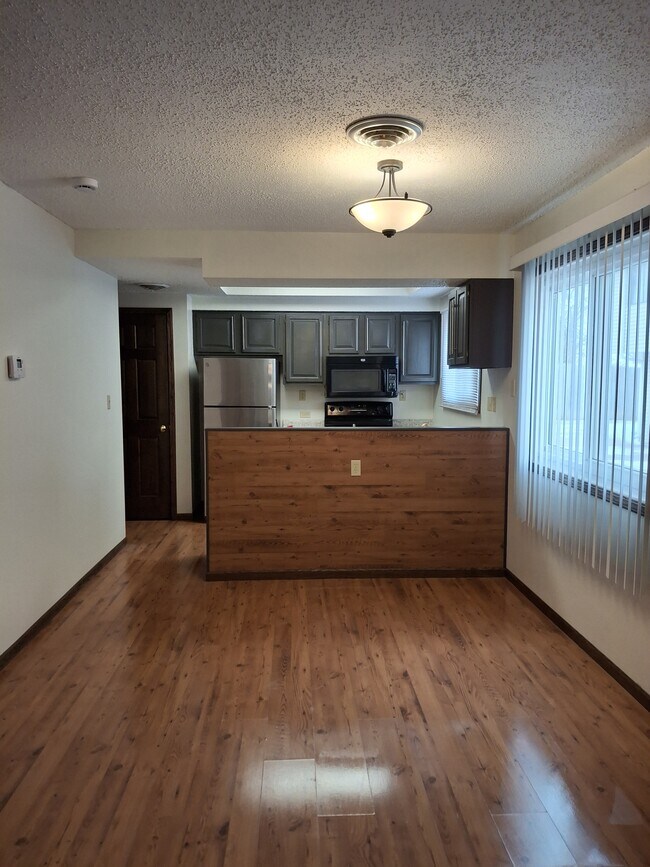 Foto del edificio - 1314 Galeta Ave