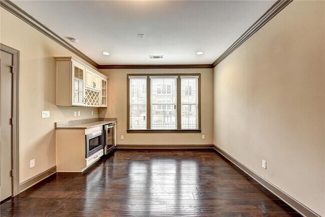 Building Photo - 1440 Druid Manor Blvd