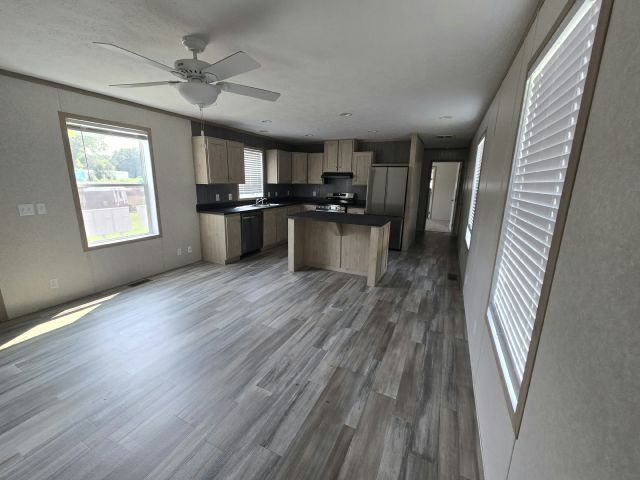 Building Photo - 184 Star Cir