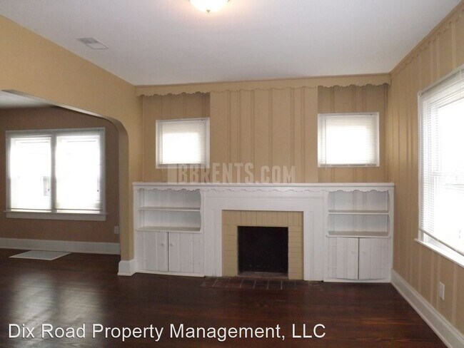 Building Photo - 2 br, 1.5 bath House - 260 Hudson Avenue,