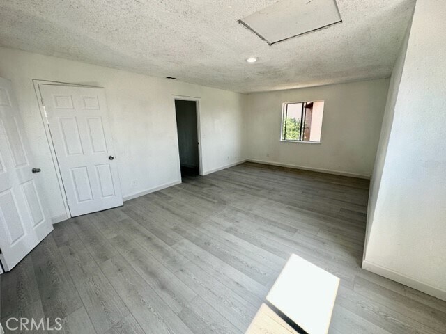 Building Photo - 7527 Garvalia Ave
