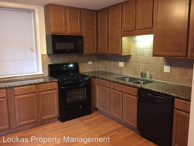 Foto del edificio - 3643 N Sheffield Ave