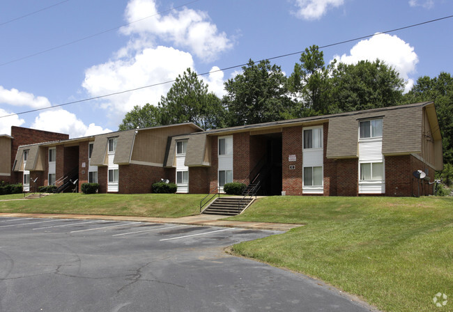 Building Photo - Edmond Estates Apartments