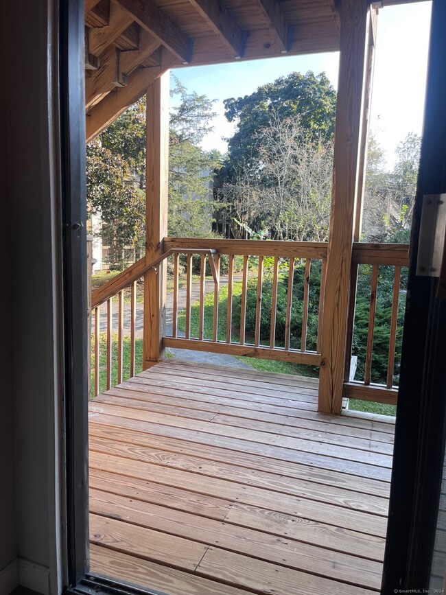 Building Photo - 280 Burgundy Hill Ln