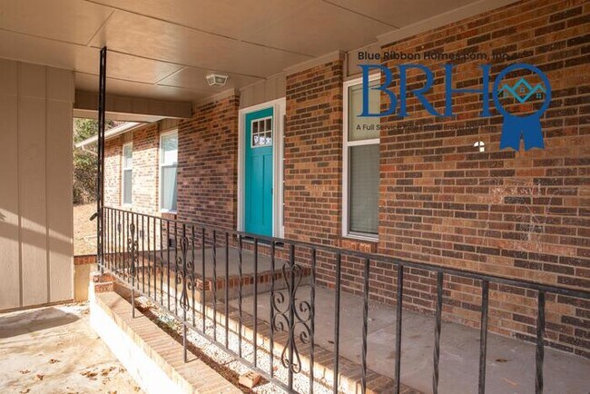 Foto del edificio - 501 Idlewood Ln