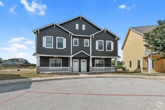 Building Photo - 13007 Englemann Dr