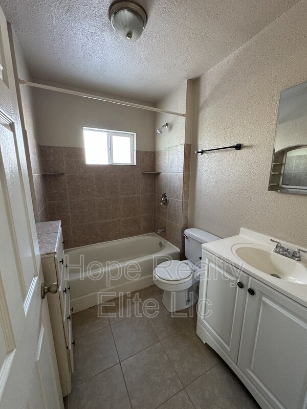 Foto del edificio - 2534 E St Vrain St