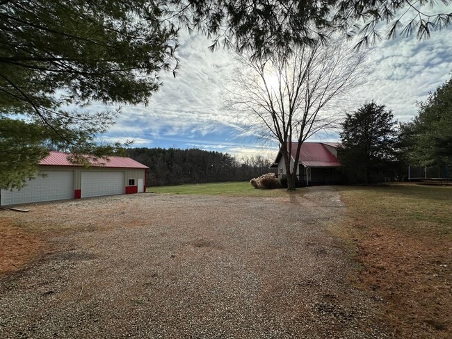 Building Photo - 4841 Julian Rd SW