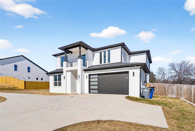 Building Photo - 531 W Laureland Rd