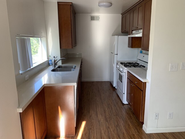 Foto del edificio - 13052 Moorpark St