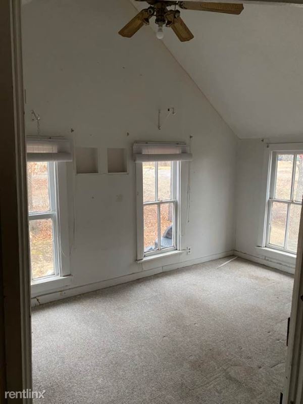 Building Photo - 3 br, 1 bath House - 18620 4th St 1 Unit 1