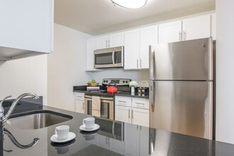 Building Photo - 77 Park Avenue