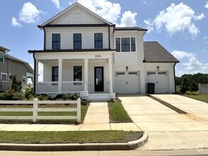 Building Photo - 204 Arcadian Wy