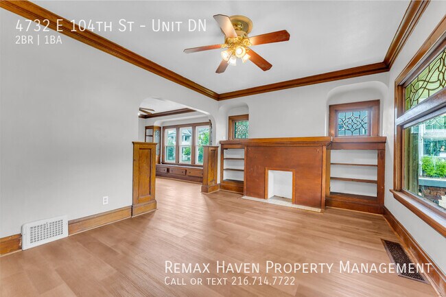 Foto del edificio - 4732 E 104th St