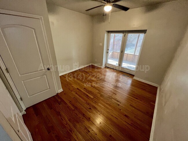 Foto del edificio - 6048 Washington Blvd