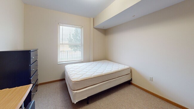Foto del interior - 1407 S State St