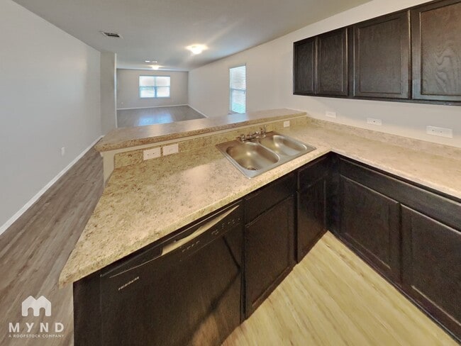 Building Photo - 9527 Apple Ridge Ln