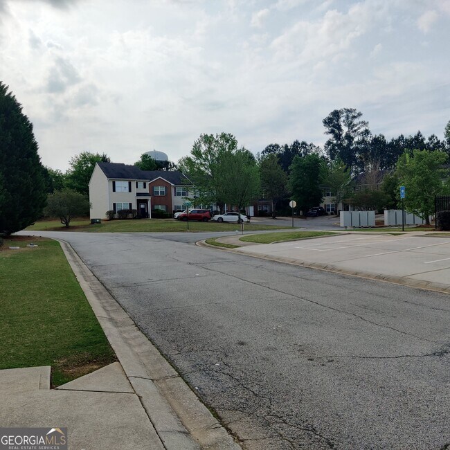 Foto del edificio - 1010 Labonte Pkwy