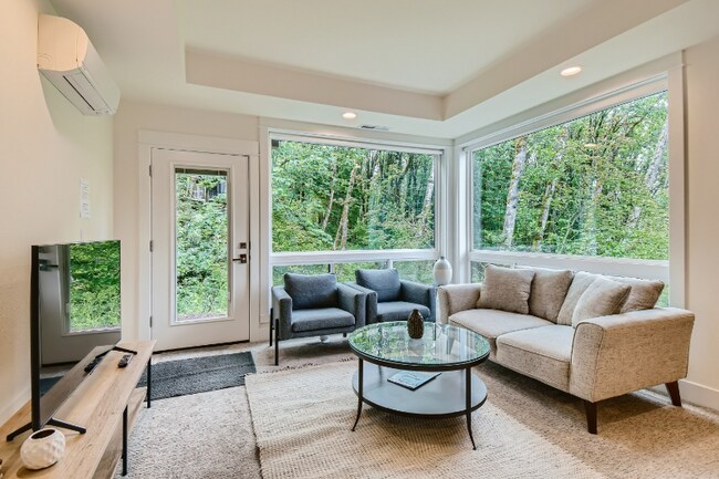 Foto del edificio - 3120 NW Blue Sky Ln
