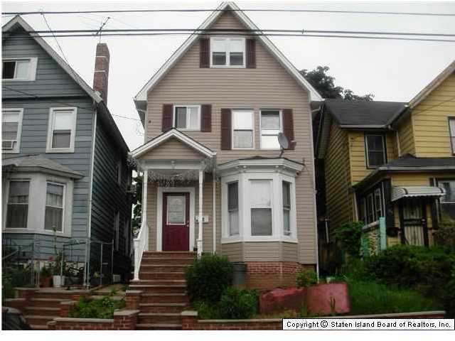 Foto principal - 97 Bodine St
