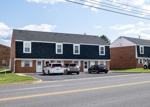 Building Photo - 1210 Reservoir St