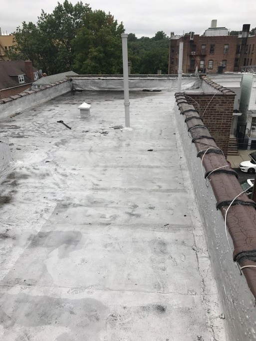 Building Photo - 3756 Olinville Ave