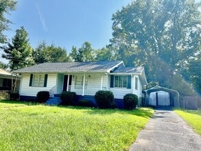 Building Photo - 107 Esplanade Ave