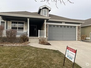 Building Photo - 1032 Canal Dr