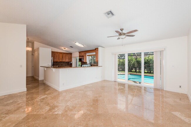 Foto del edificio - 5514 NW 41st Terrace