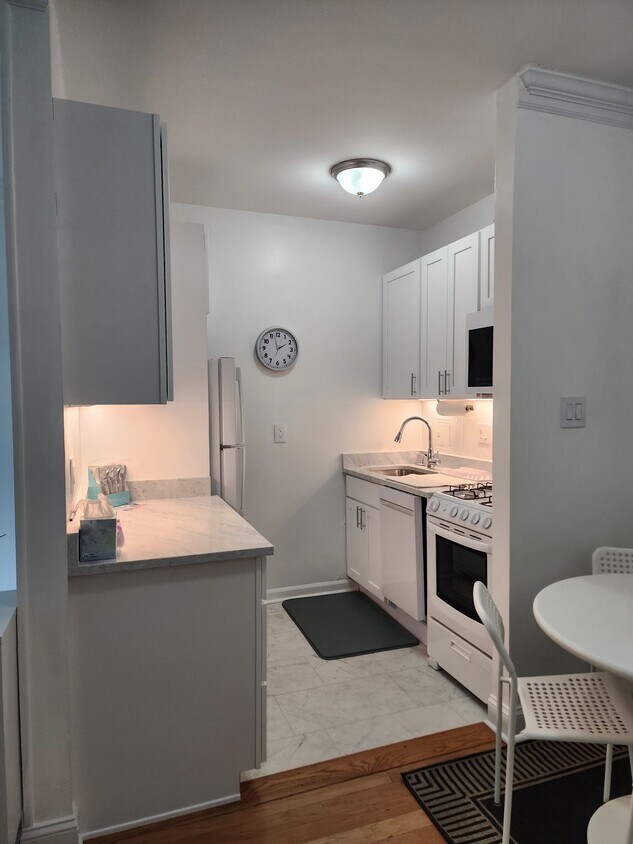Foto del edificio - 2755 Ordway St NW