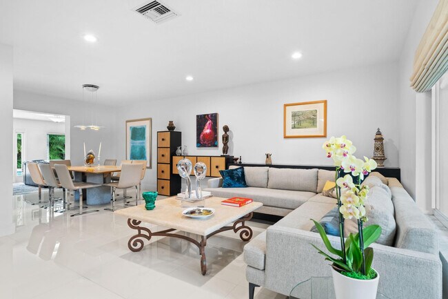 Foto del edificio - 326 Seven Isles Dr