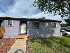 Building Photo - 615 Kilmer St