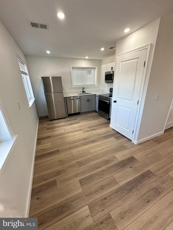 Foto principal - 222 Webster St NE