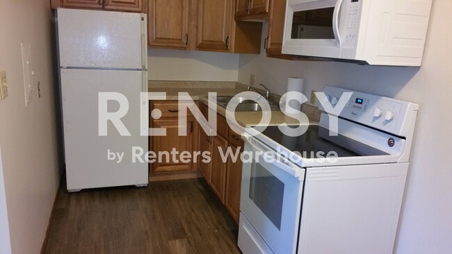 Building Photo - 1711 Northway Dr