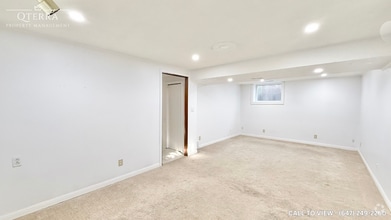 Building Photo - 37 Montcalm Dr