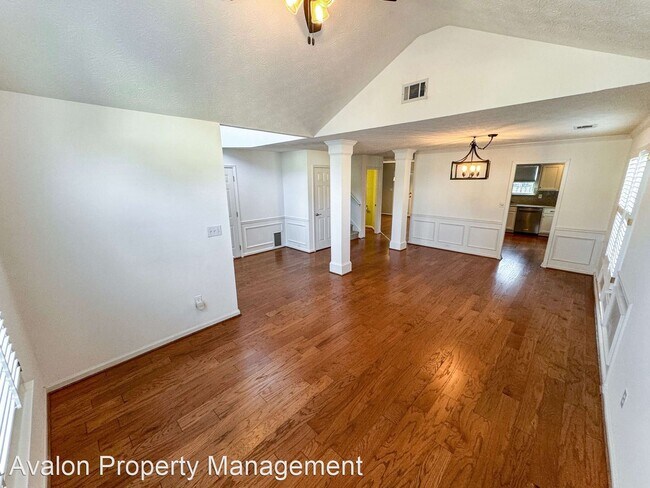 Building Photo - 3 br, 2.5 bath House - 1344 Treewood Trl.
