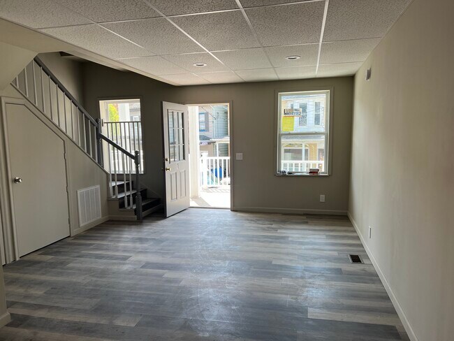 Foto del edificio - 113 N Coal St