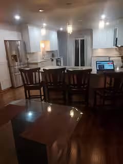 Building Photo - 505 Meres Blvd