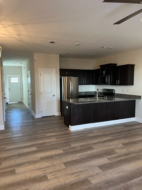 Foto del edificio - Grande View Townhomes