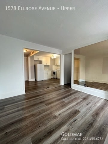 Photo du bâtiment - 1 Bedroom Upper Apartment in Great Area