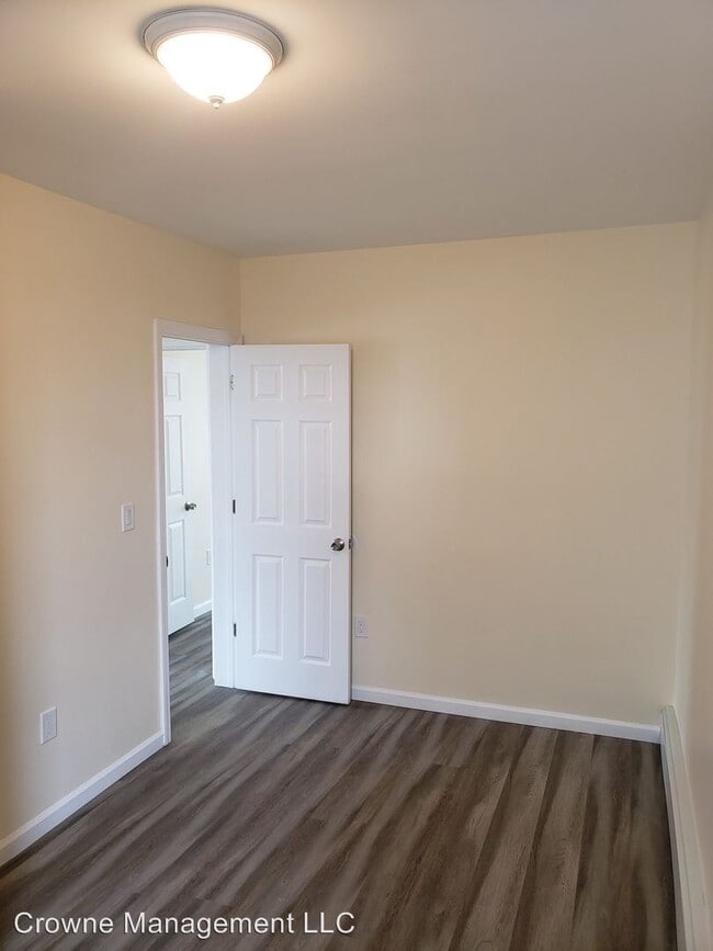 Building Photo - 43 E 26th St