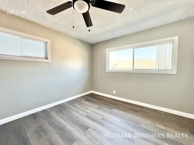 Foto del edificio - 4046 Coco Ave