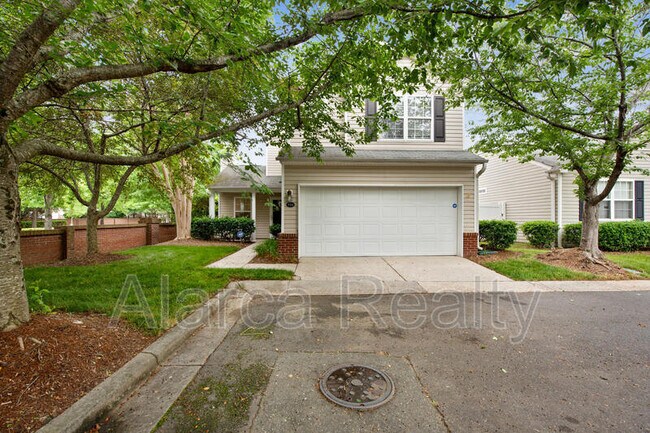 Building Photo - 9314 Meadowmont View Dr