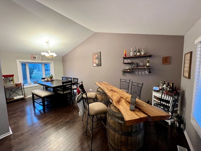 Foto del edificio - 6 Magnolia Ct