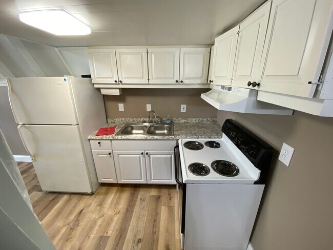 Building Photo - 5200 St. Charles